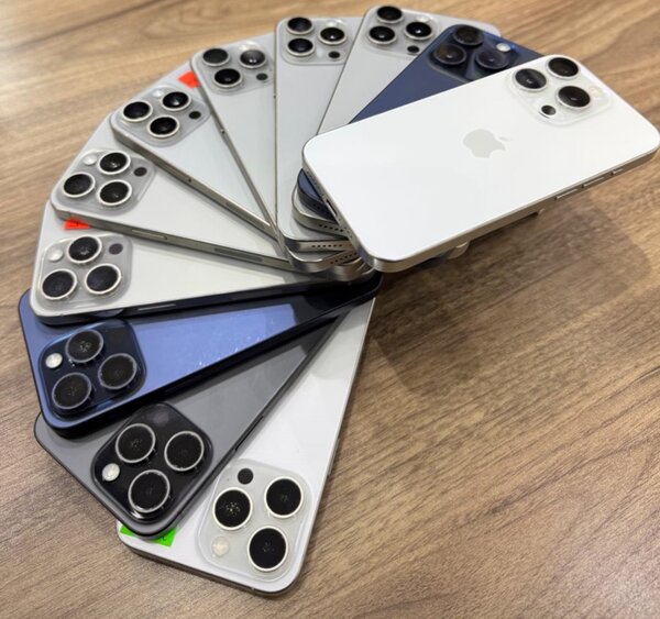 IPHONE 15 pro max 256gb