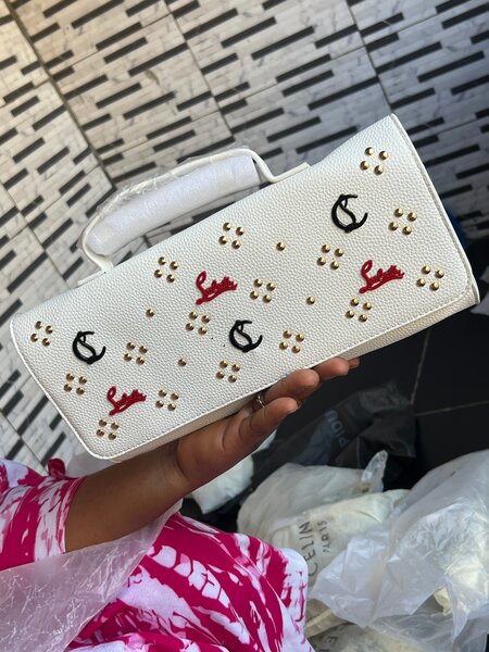 Sac Clutch Brodé Élégant