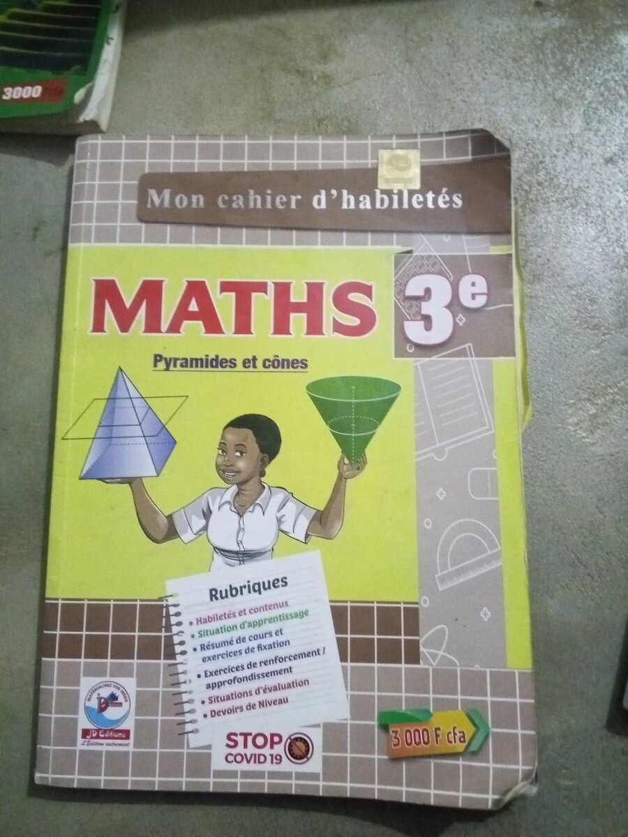 Cahiers scolaires 3e année