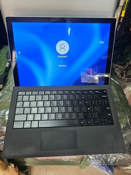 Microsoft Surface Pro 4