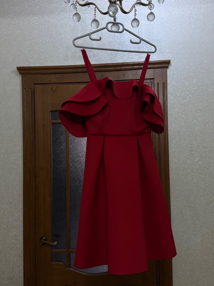 Покупала в Турции за $150, продаю за 5000 сом. Новое, не исп