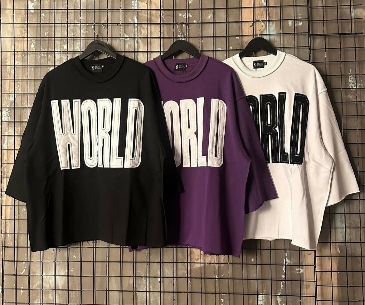 Sweat-shirt "WORLD STAR" tendance