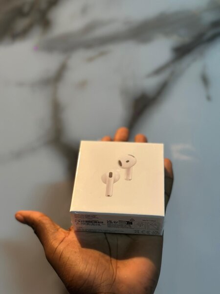 AirPods 4e génération écouteurs sans fil