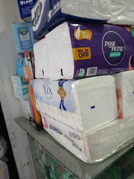 Diapers all company availbe whole sale rate