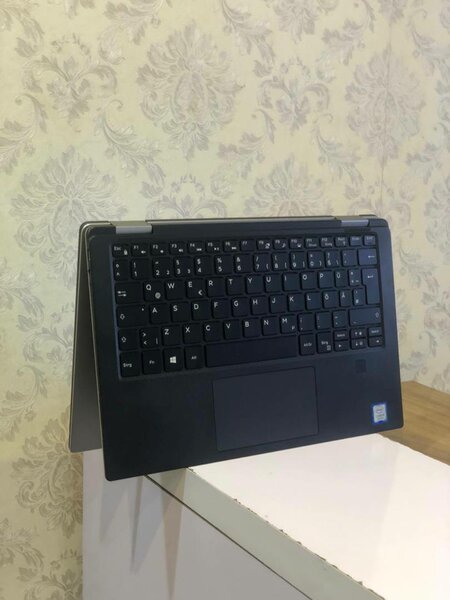 Dell xps 13 9365