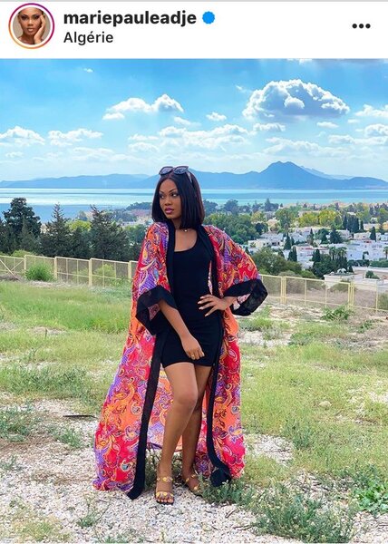 Kimono long fleuri élégant