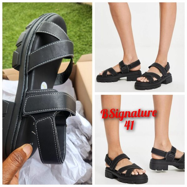 Sandales noires pour femme