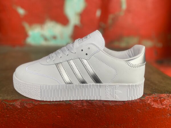 Sneakers blancs stylés