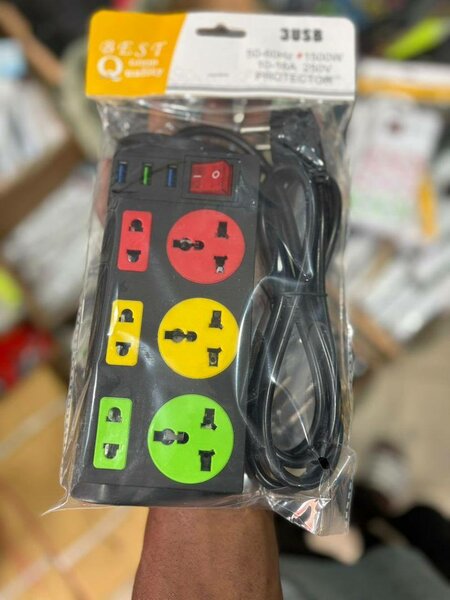 Multiprise avec protection USB