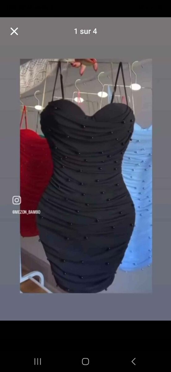 Robe moulante perlée élégante