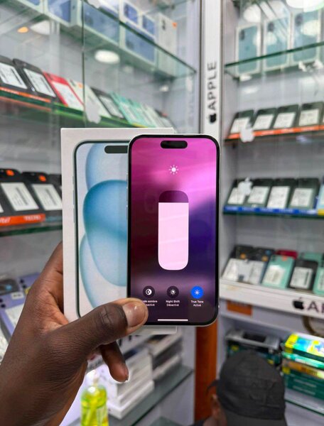 Apple 15 simple avec boîte