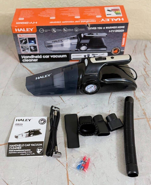 Aspirateur à main pour voiture