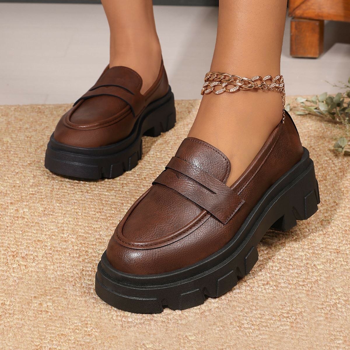 Mocassins épais élégants femme