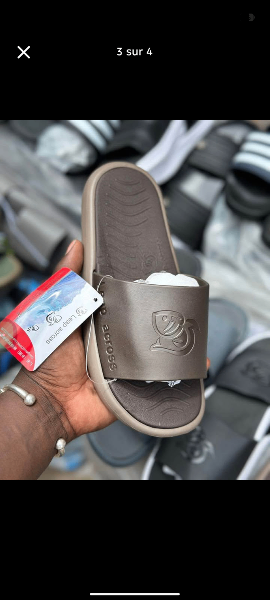 Tongs confortables pour hommes