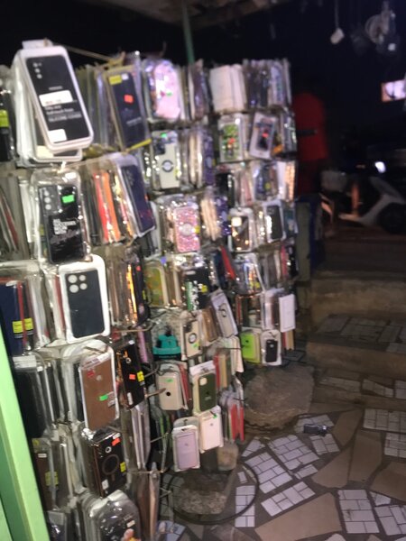 All latest cases for android and iPhone