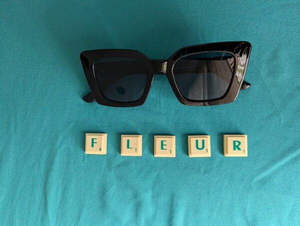 Fleur Sunglasses - Avon