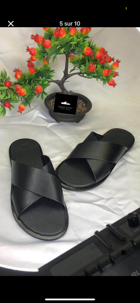 Sandales croisées en cuir