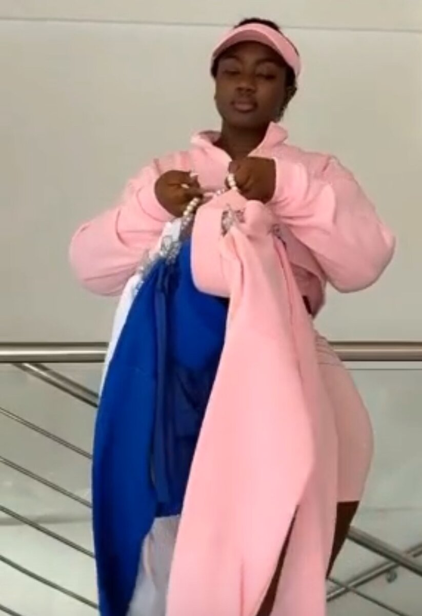 Ensemble sportif coloré femme