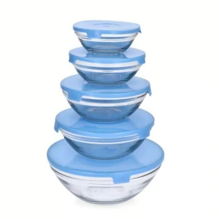 tasse en verre avec couvercle