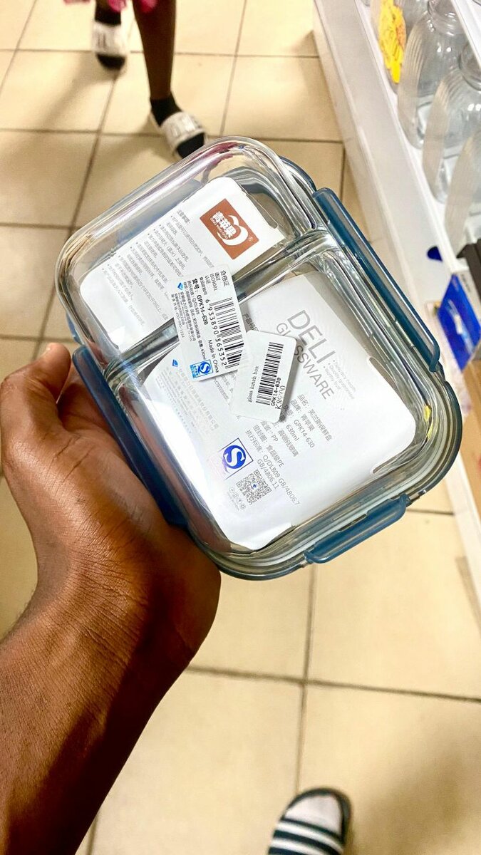 Glass lunching box .... original