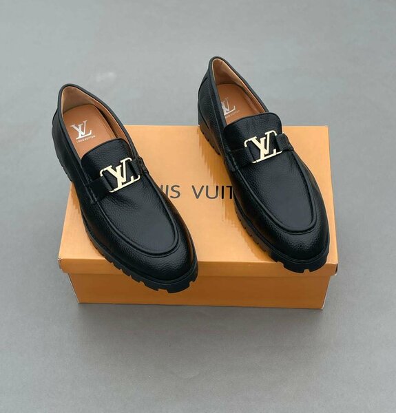 Mocassins noirs élégants