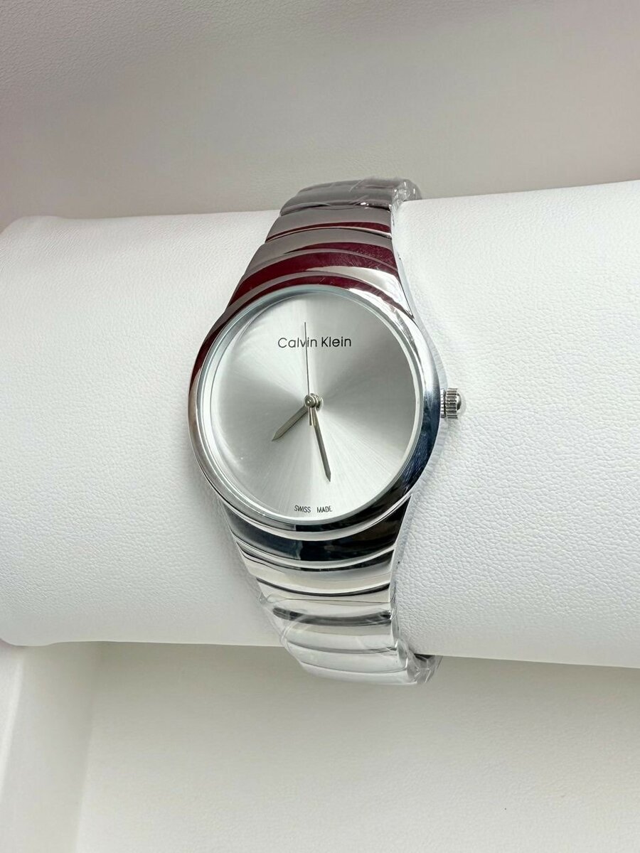 montre CALVIN KLEIN FEMME