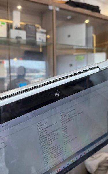 HP EliteBook 360 Flip * Core i7 7th Gen Processor of 2.6Ghz