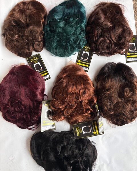 Perruque bouncy taille 12