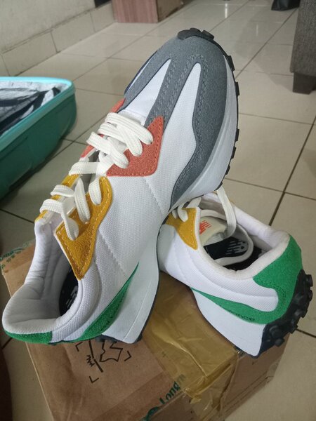 Sneakers multicolores tendance