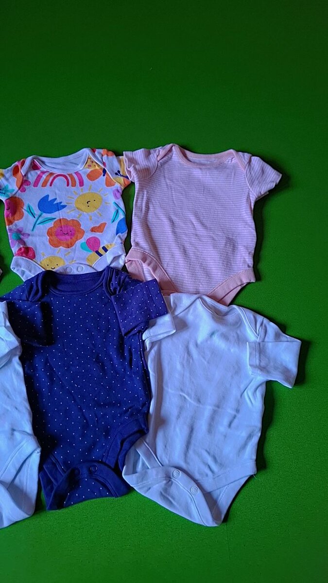 Lot de bodys bébé 0-3 mois