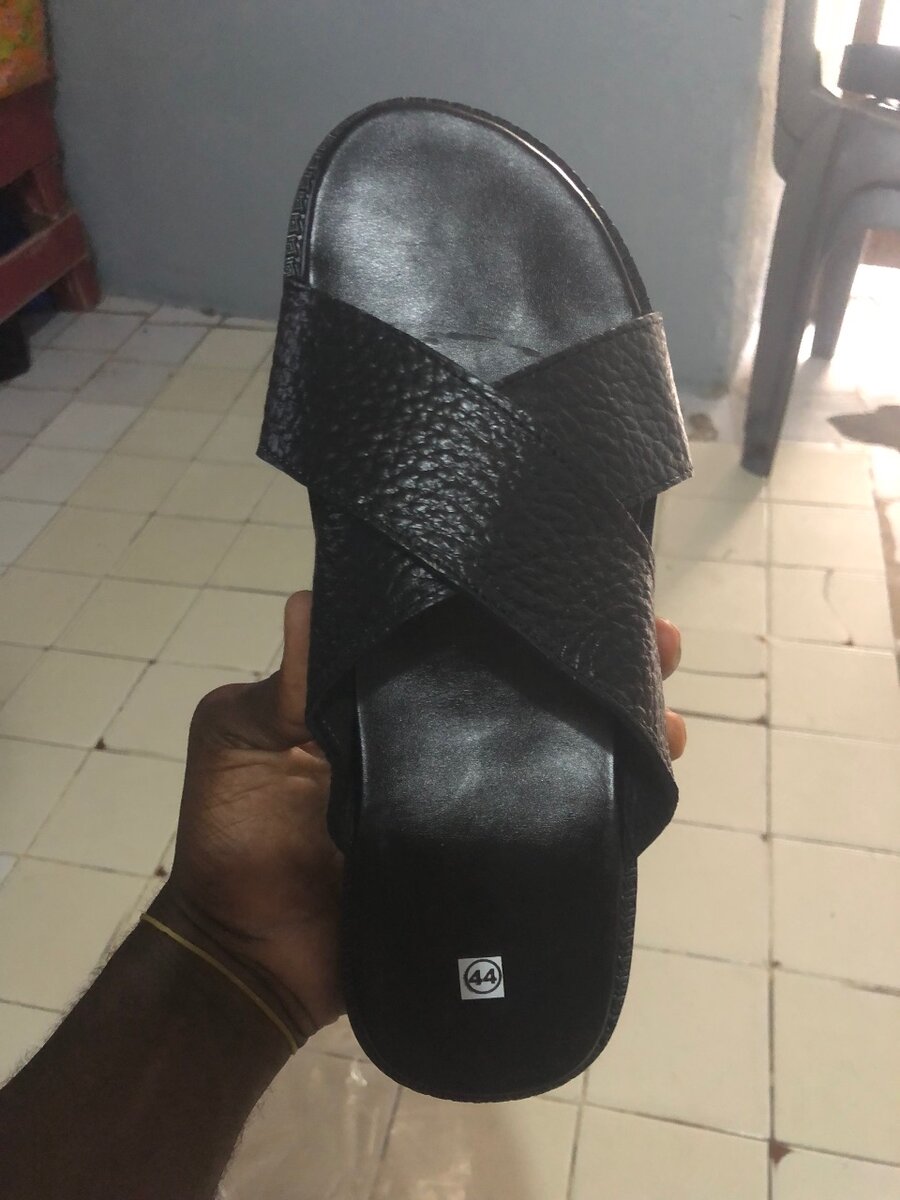 Sandale en cuir pour homme