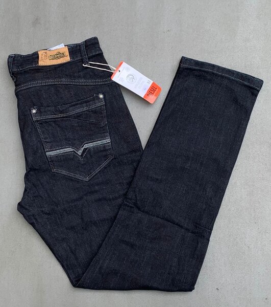 Jeans en denim noir élégants