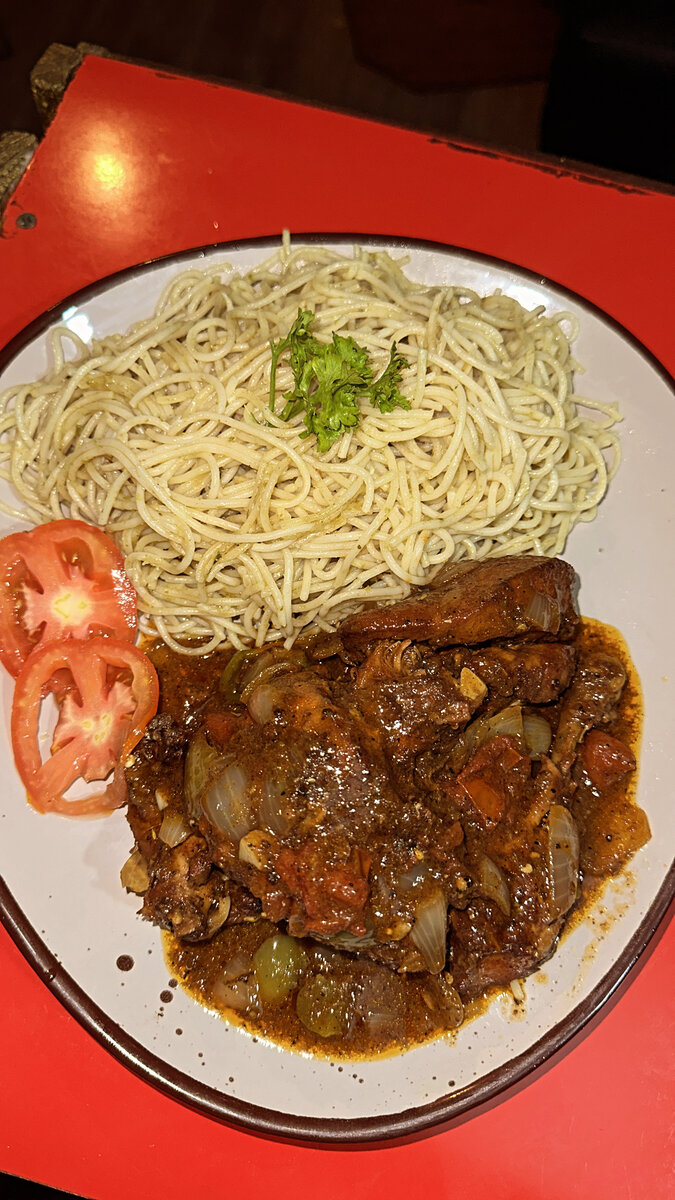 Spaghetti et Ragoût Savoureux