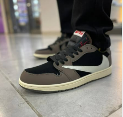 Air Jordan 1 Low