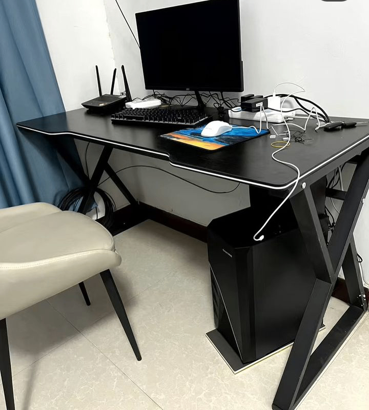 1.4M Gaming/Conference/Study/Office Desk