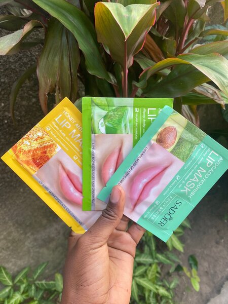 12 Masque hydratant lèvres