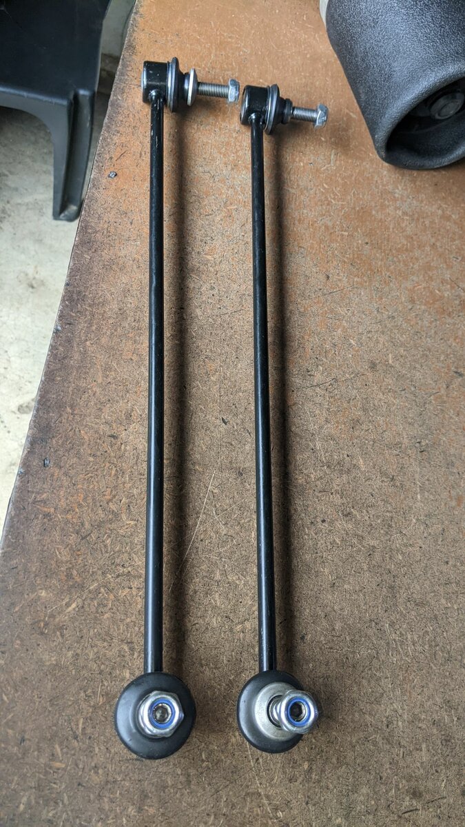 BMW 754i E65 Front Stabilizer link