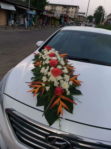 Décoration Florale Voiture Mariage