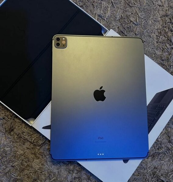 PRE-OWNED IPAD PRO 2020