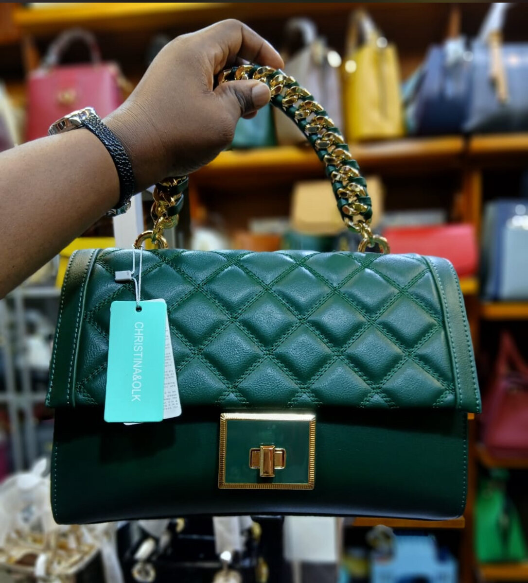 Sac à main élégant cuir