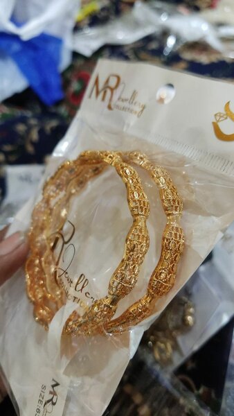 Gold platted kara set