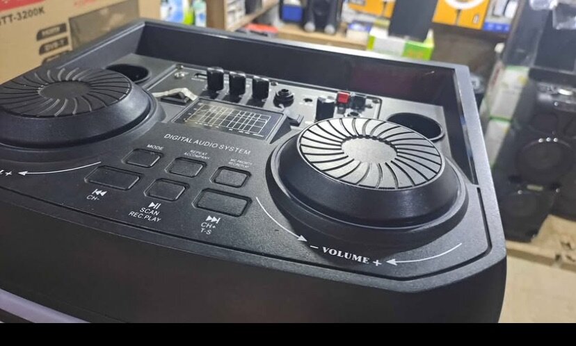 Enceinte Bluetooth Puissante 5000W