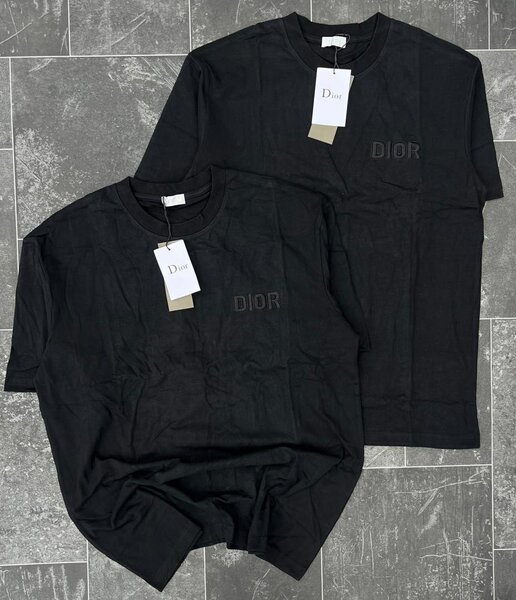 T-shirts noirs Dior