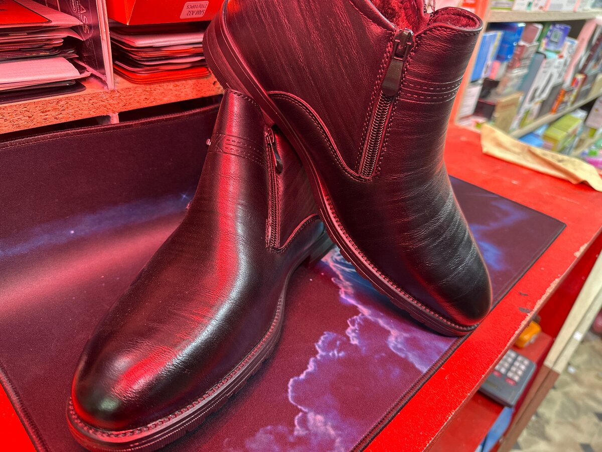 АКЦИЯ!!мужские полу сапоги размер от 39 до 45