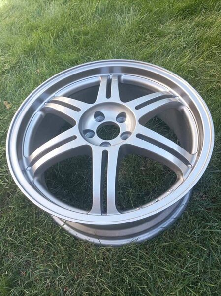 Диски R18 Bridgestone