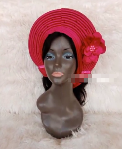 Women's headdress for a wedding celebration