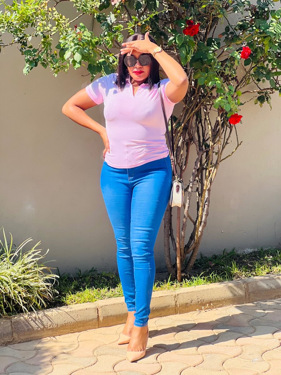 Skinny jeans /body top