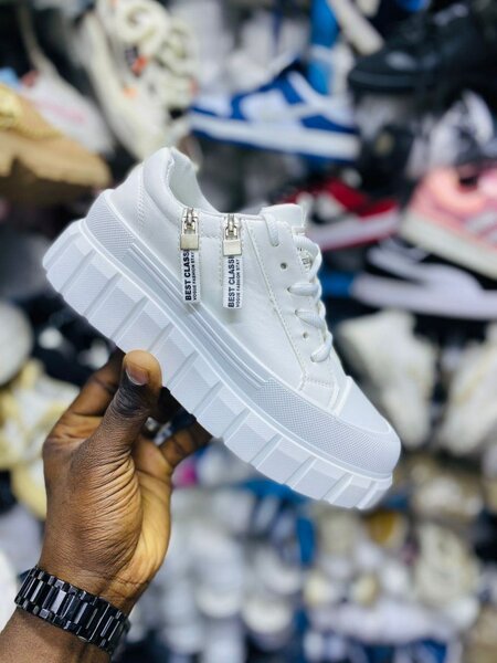 Sneakers plateformes tendance