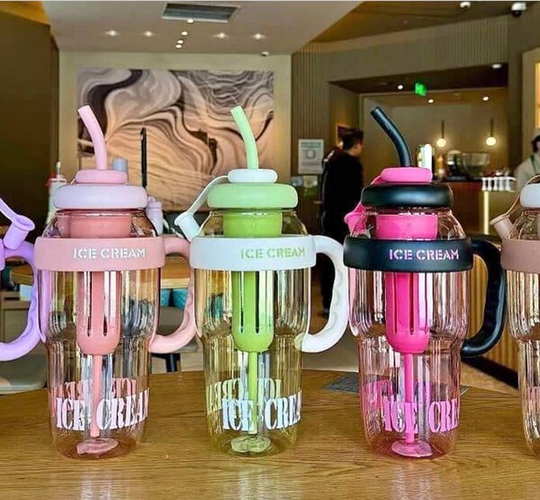 Gourdes Alcoolisées avec Paille