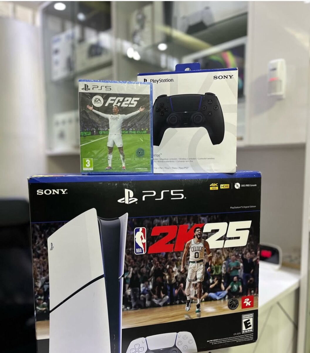 PlayStation 5 Slim Standard, Extra controller, EA FC 25 CD